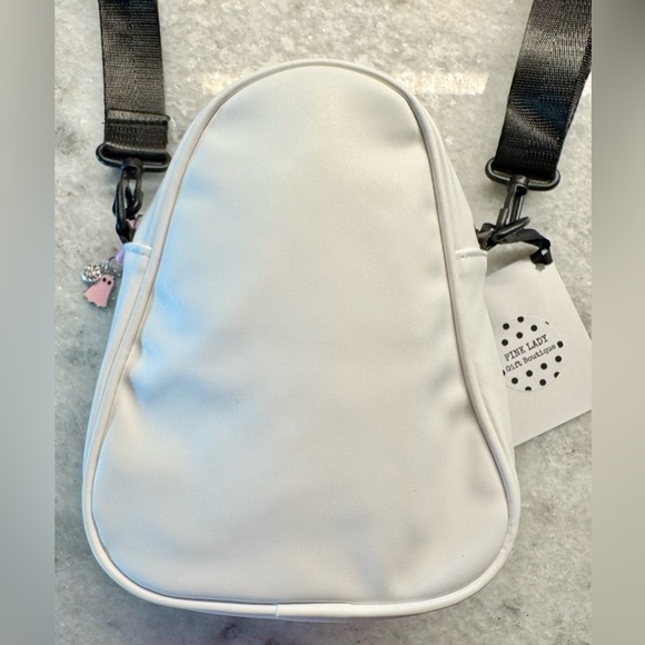 New Halloween Spooky White Ghost Crossbody Shoulder Purse Bag w/ Charm & Strap - Picture 4 of 7